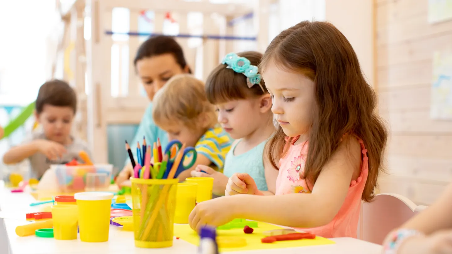 Развитие ребенка по возрастам: этапы, нормы и особенности взросления - 3