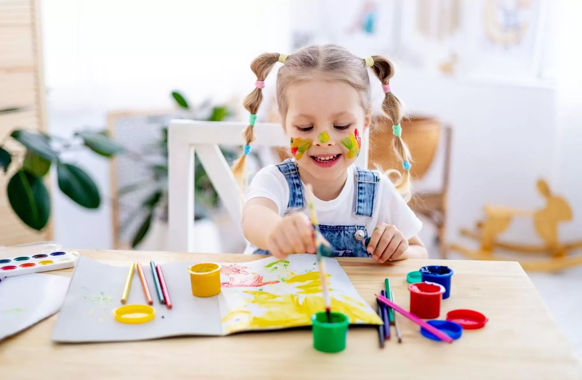 Развитие ребенка по возрастам: этапы, нормы и особенности взросления - 2